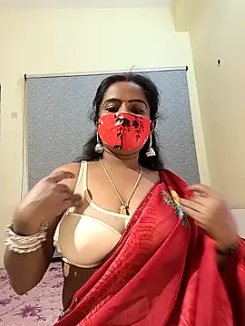 misti-boudii online show from 04/19/26, 10:38