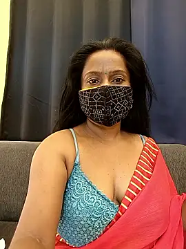 Snapshot of misti-boudii chatting on 04/01/26, 01:41 misti-boudii online show from 04/01/26, 01:41