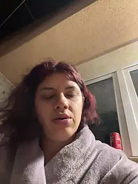 Snapshot of MommySexxy23 chatting on 04/04/26, 07:42 MommySexxy23 online show from 04/04/26, 07:42