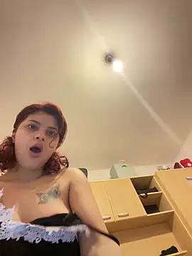 Snapshot of MommySexxy23 chatting on 04/02/26, 05:41 MommySexxy23 online show from 04/02/26, 05:41