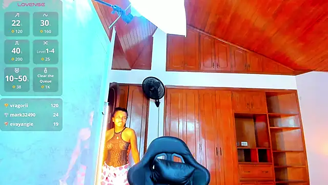 lizzie skinny online show from 04/04/26, 06:58