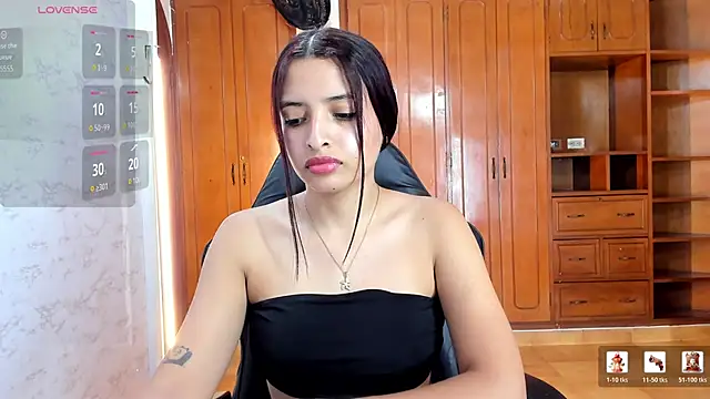 lizzie skinny online show from 03/30/26, 07:04