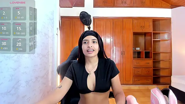 lizzie skinny online show from 03/16/26, 07:05