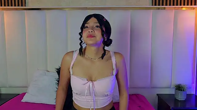 Rosie Jones  online show from 03/08/26, 03:32