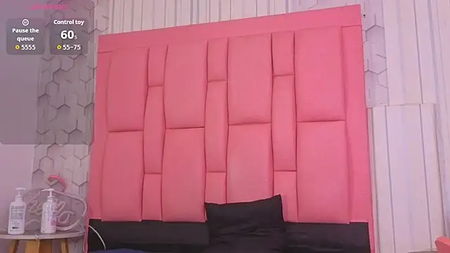 ashlleyray online show from 06/10/26, 07:26