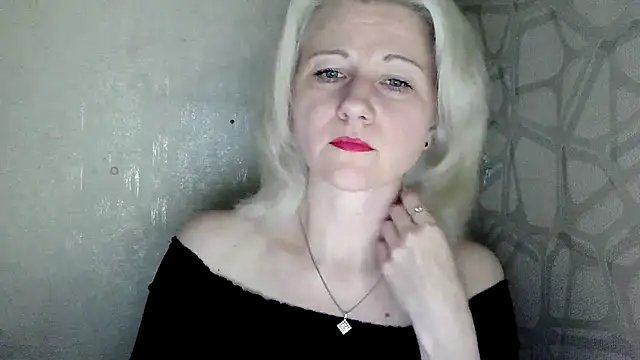 Katerina-Kissa online show from 05/26/26, 06:50