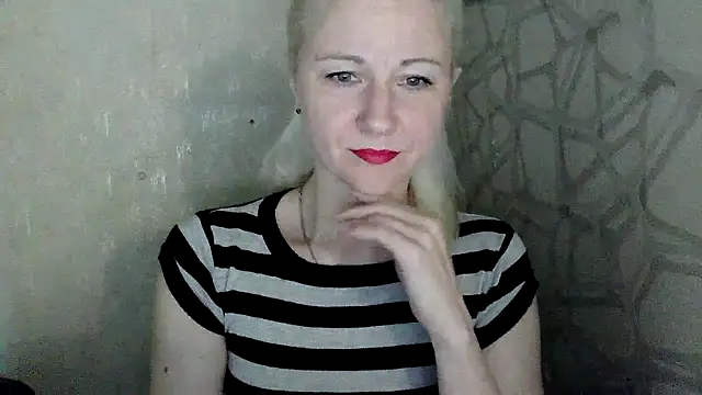 Katerina-Kissa online show from 05/30/26, 06:57