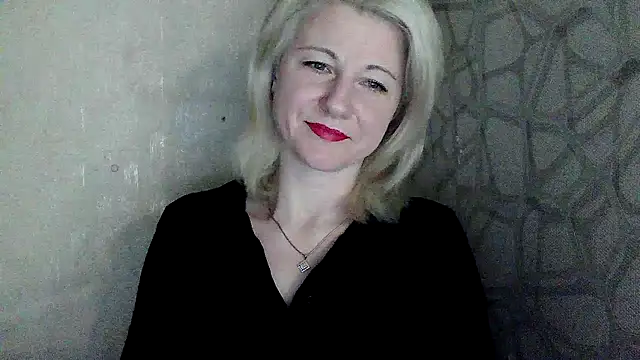 Katerina-Kissa online show from 04/15/26, 06:12