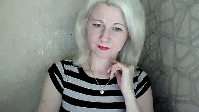 Katerina-Kissa online show from 05/28/26, 06:47