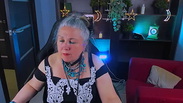LilaMaharani online show from 05/12/26, 01:06