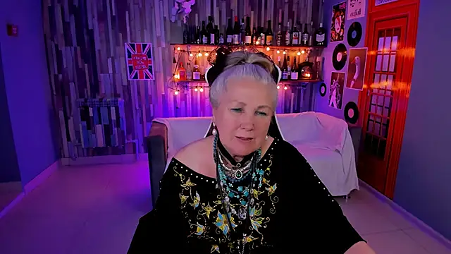 LilaMaharani online show from 06/08/26, 01:00