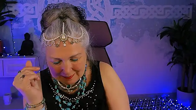 LilaMaharani online show from 03/17/26, 12:19