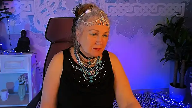 LilaMaharani online show from 03/18/26, 12:51