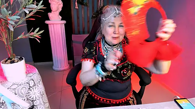 LilaMaharani online show from 04/02/26, 02:02