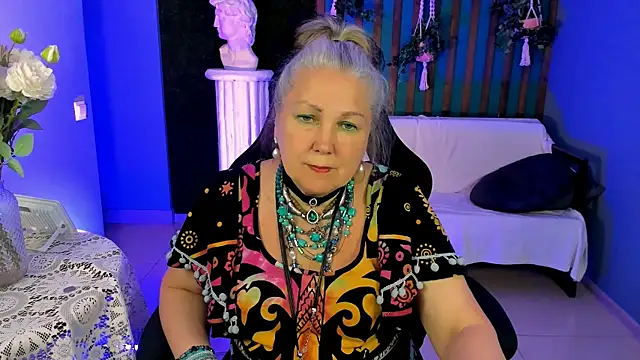 LilaMaharani online show from 05/28/26, 12:55