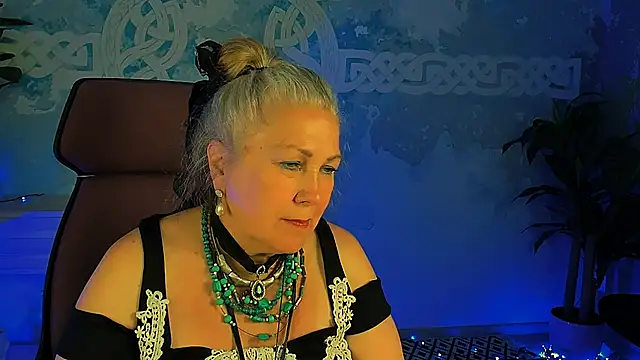 LilaMaharani online show from 05/21/26, 12:57