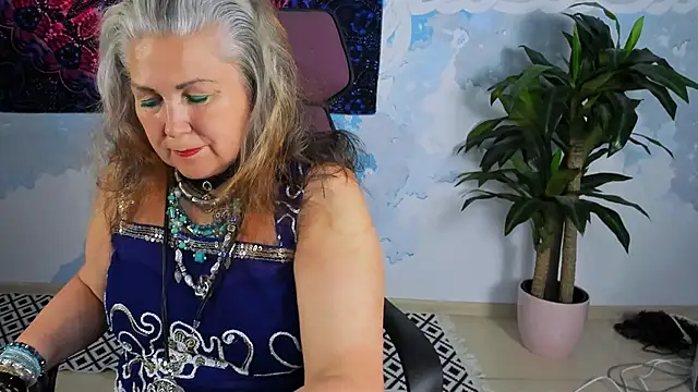 LilaMaharani online show from 06/04/26, 12:43