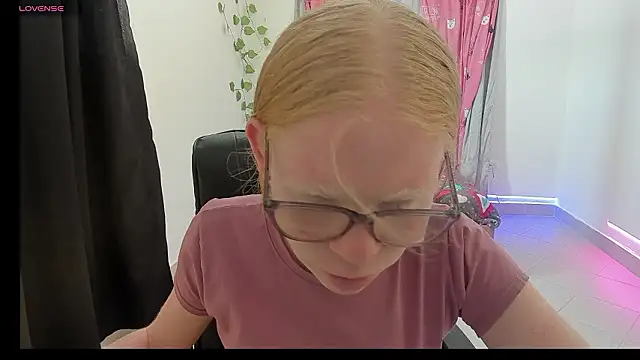 Albingirl online show from 03/28/26, 07:26