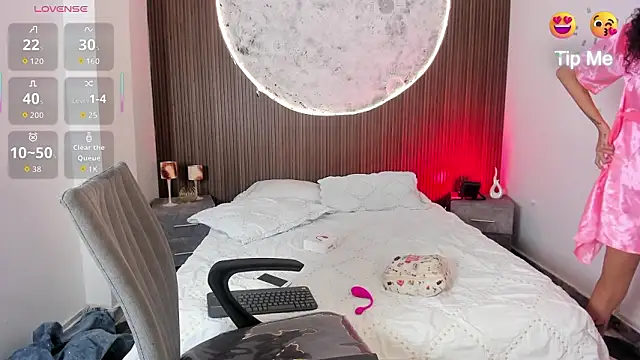 AdharaCruzz  online show from 03/21/26, 09:30