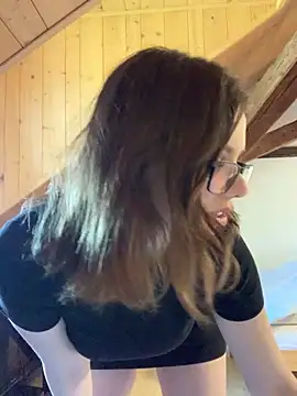 VelvetChloe online show from 03/24/26, 12:16