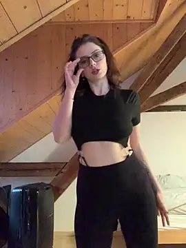 VelvetChloe online show from 03/26/26, 11:52