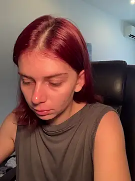 VelvetChloe online show from 07/20/26, 12:40