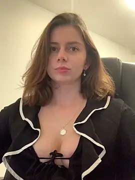 VelvetChloe online show from 04/06/26, 06:20