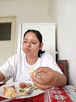 roxana e43 online show from 05/22/26, 10:35