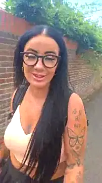 WifeWithPermission online show from 08/05/26, 02:00