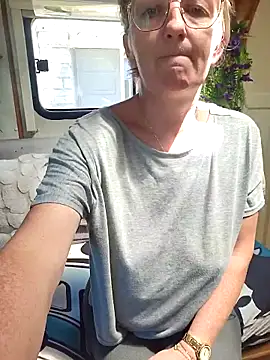 lescoquinsdu40 online show from 05/07/26, 11:46