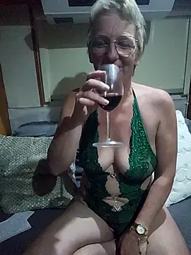 lescoquinsdu40 online show from 04/09/26, 08:04