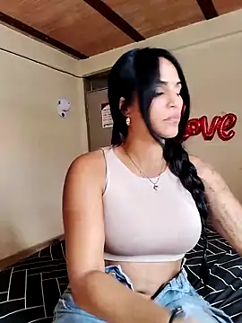 Maracuchitam online show from 04/12/26, 06:55