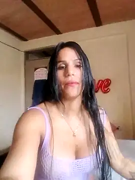 Maracuchitam online show from 04/16/26, 01:34