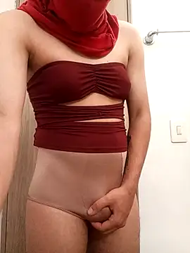 timmypaja98 online show from 04/07/26, 05:26