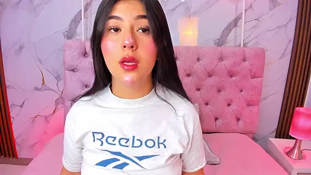 AbrilQuintana  online show from 03/12/26, 11:36