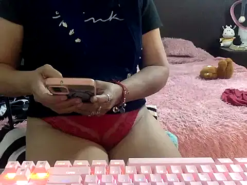 mommy-Milf online show from 03/27/26, 08:54