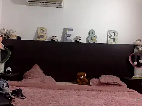 mommy-Milf online show from 03/02/26, 01:18