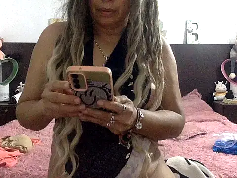 mommy-Milf online show from 03/29/26, 02:02