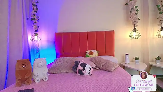 Caandace online show from 03/25/26, 07:24