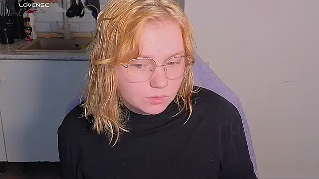 soft focus online show from 05/25/26, 04:56