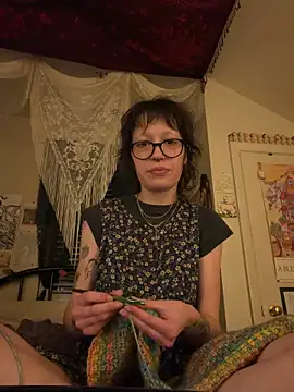 Anniething online show from 03/03/26, 03:57