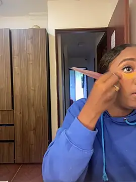 Emi rousse online show from 04/16/26, 01:12