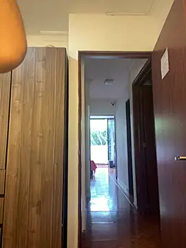 Emi rousse online show from 04/15/26, 12:21