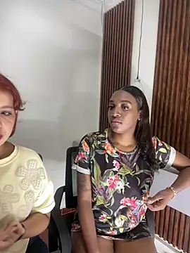 Snapshot of Emi_rousse chatting on 03/02/26, 01:07 Emi rousse online show from 03/02/26, 01:07