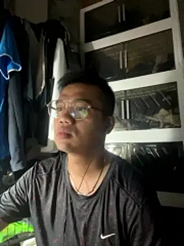Snapshot of Gockhuatsg chatting on 05/20/26, 07:44 Gockhuatsg online show from 05/20/26, 07:44