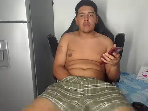 simonxxxlbear online show from 02/28/26, 10:42