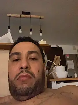 Snapshot of San243355 chatting on 03/02/26, 12:00 San243355 online show from 03/02/26, 12:00