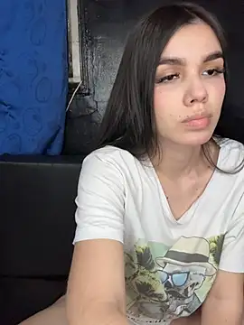 Lucy doll666 online show from 05/07/26, 02:05