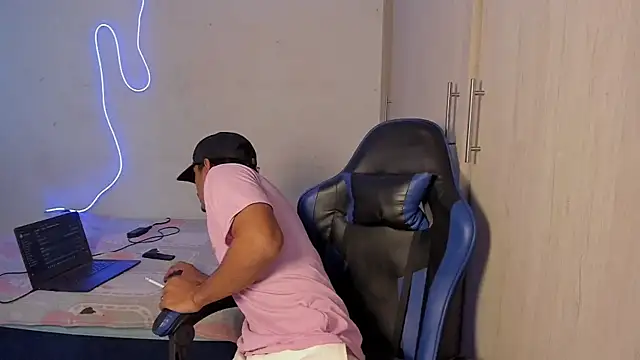 jossi12345j online show from 03/21/26, 06:01