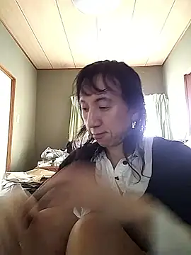 mako7612 online show from 04/15/26, 10:32